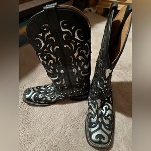 Women’s Stetson cowboy boots 7  Swarovski and silver inlay on black leather